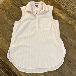 Eddie Bauer Classic Fit Sleeveless Top